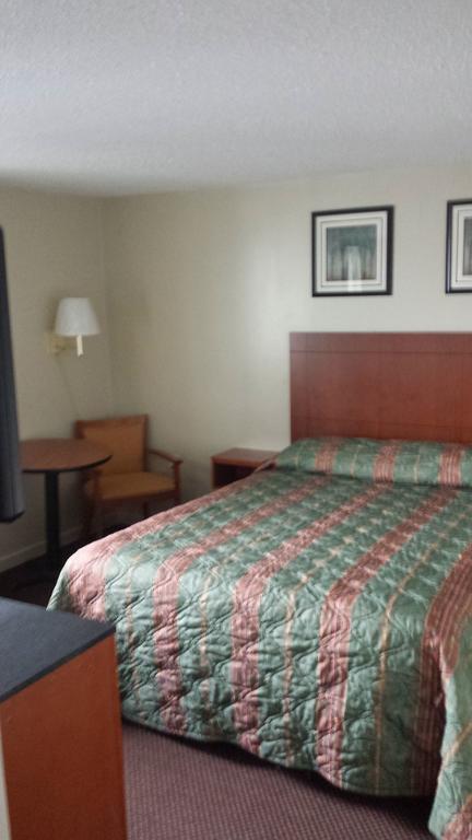 Royal Inn Motel Watertown Habitación foto